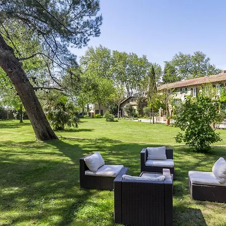 Domaine De Rhodes Frühstückspension