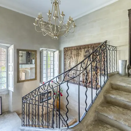 Domaine De Rhodes 3*